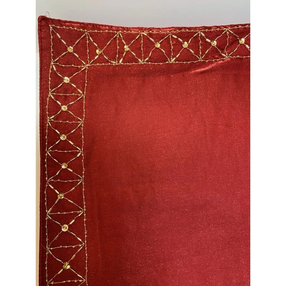 Christmas Placemats Lot Of 4 Gold Beaded Red Rectangle Holiday Dinnerware Table